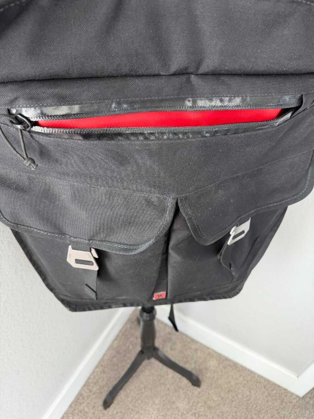 CHROME Black Ivan Rolltop Large Messenger Backpack Commuter Bag - Picture 8 of 13